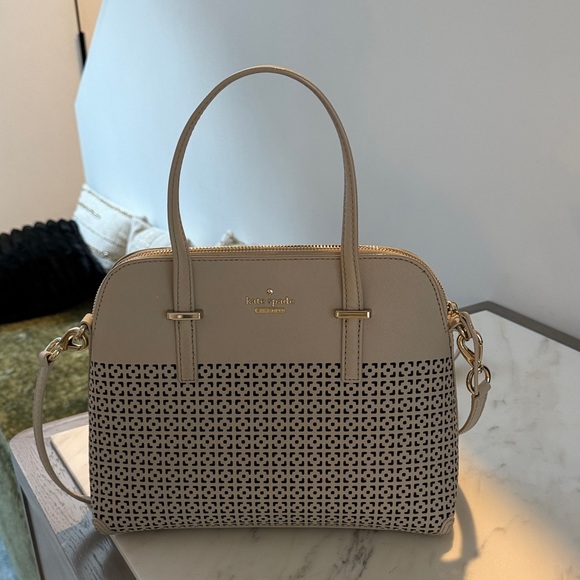 kate spade Handbags - Kate Spade Beige and Black Satchel